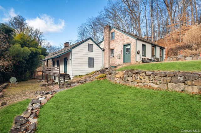 689 S Mountain Road, New City, NY 10956