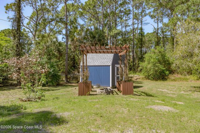 290 Dobbins Road NW, Palm Bay, FL 32907
