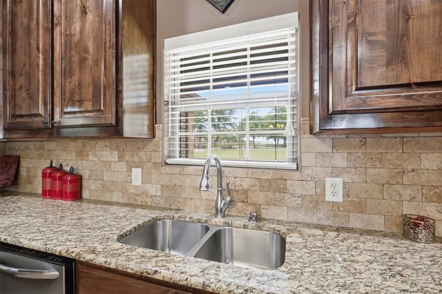 2951 Harwell Lake Road, Weatherford, TX 76088