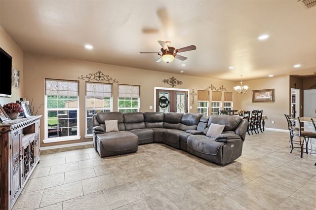 2951 Harwell Lake Road, Weatherford, TX 76088