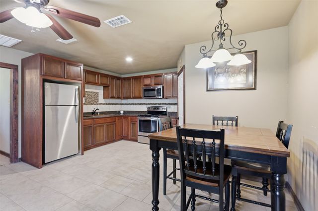 2951 Harwell Lake Road, Weatherford, TX 76088