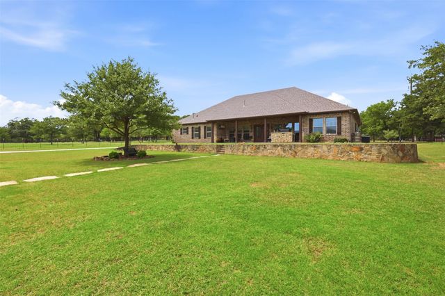 2951 Harwell Lake Road, Weatherford, TX 76088