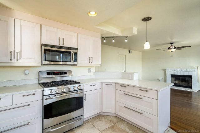 10137 Greenleaf Rd, Spring Valley, CA 91977