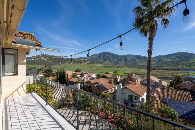 10137 Greenleaf Rd, Spring Valley, CA 91977