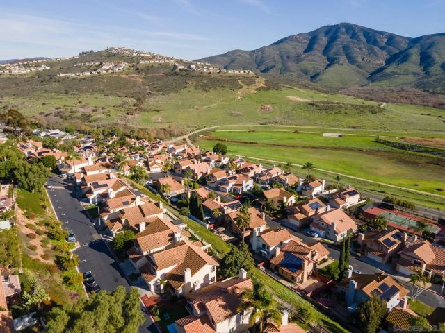 10137 Greenleaf Rd, Spring Valley, CA 91977