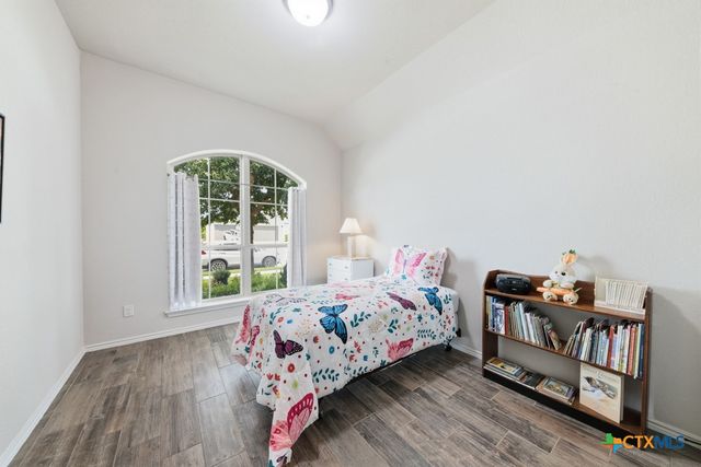 361 Lacey Oak Loop Loop, San Marcos, TX 78666