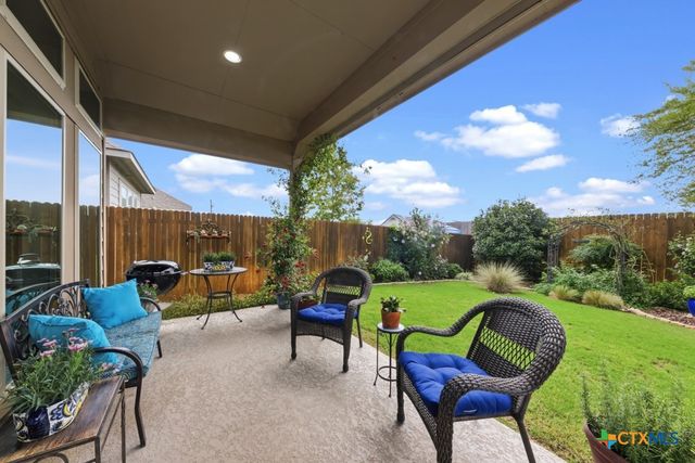 361 Lacey Oak Loop Loop, San Marcos, TX 78666