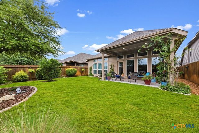 361 Lacey Oak Loop Loop, San Marcos, TX 78666
