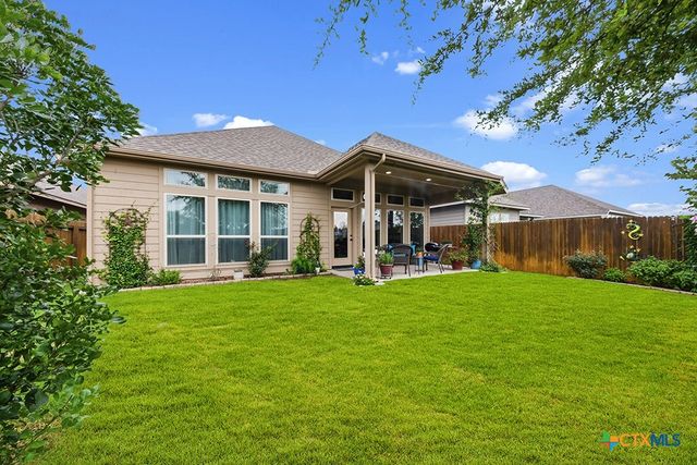 361 Lacey Oak Loop Loop, San Marcos, TX 78666