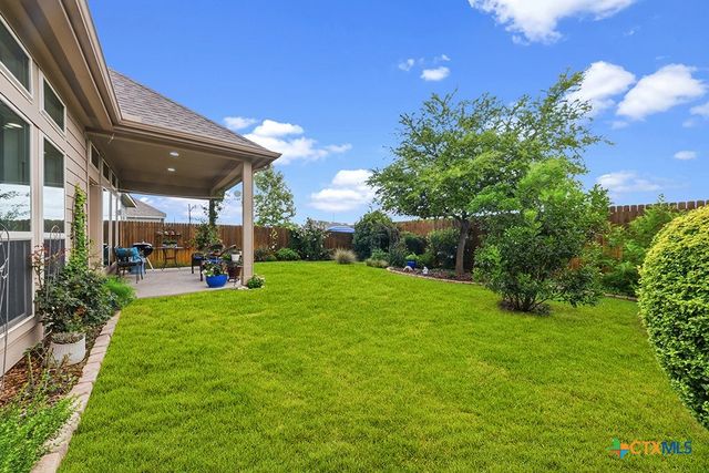 361 Lacey Oak Loop Loop, San Marcos, TX 78666