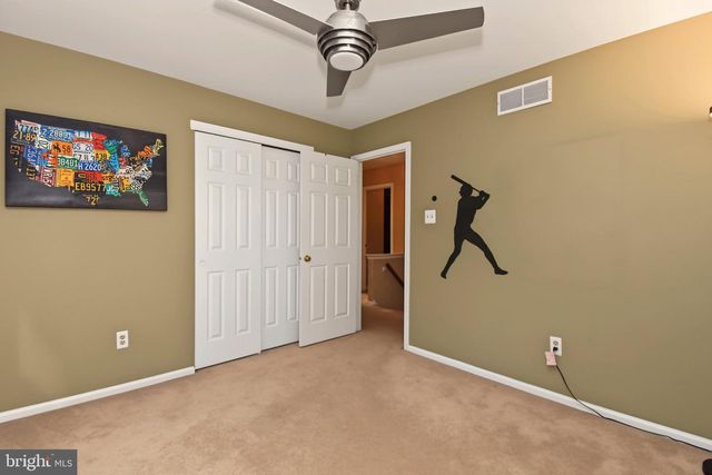 214 ABBEY LN, Lansdale, PA 19446