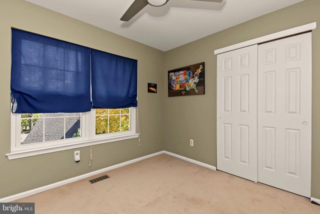 214 ABBEY LN, Lansdale, PA 19446