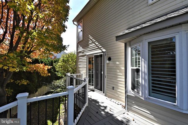 214 ABBEY LN, Lansdale, PA 19446