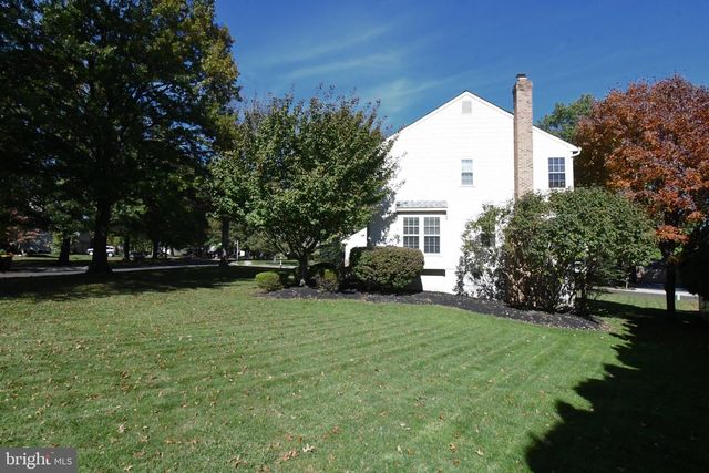 214 ABBEY LN, Lansdale, PA 19446