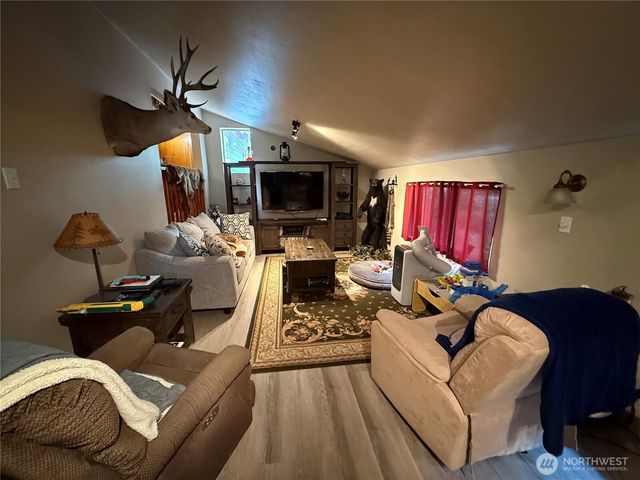 111 Tamarack Lane, Dayton, WA 99328