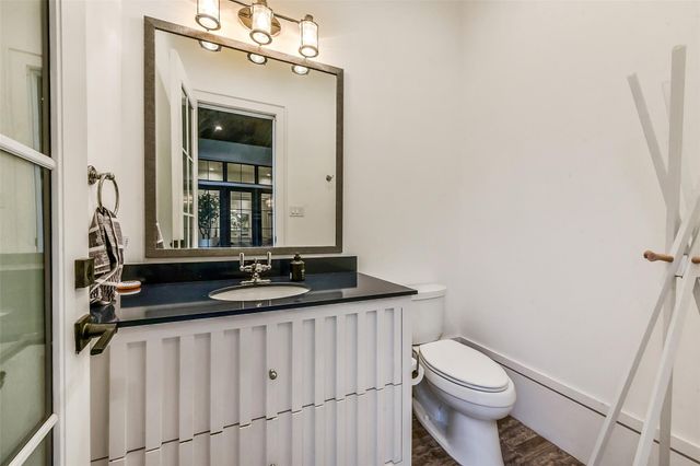 2205 Goldsmith Street, Houston, TX 77030
