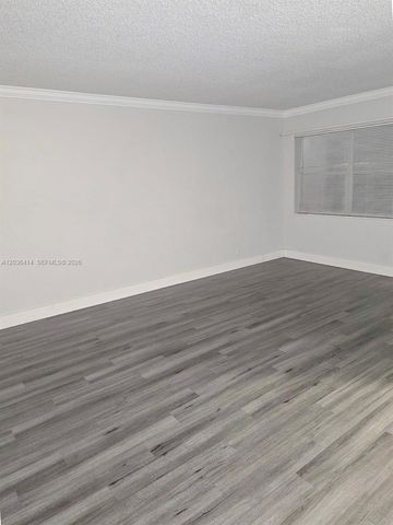 2008 Jackson Street B2, Hollywood, FL 33020
