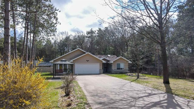 N1706 CATHERINE WAY, Waupaca, WI 54981