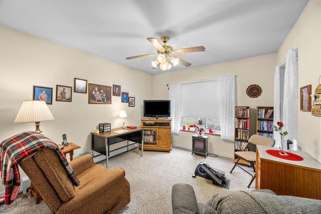 N1706 CATHERINE WAY, Waupaca, WI 54981