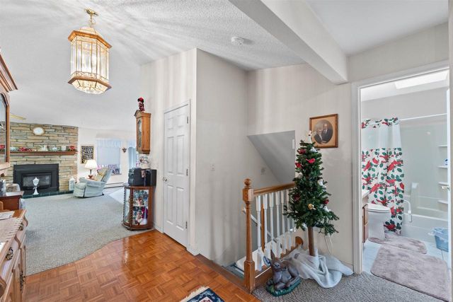 N1706 CATHERINE WAY, Waupaca, WI 54981
