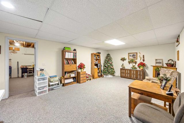 N1706 CATHERINE WAY, Waupaca, WI 54981