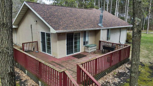 N1706 CATHERINE WAY, Waupaca, WI 54981