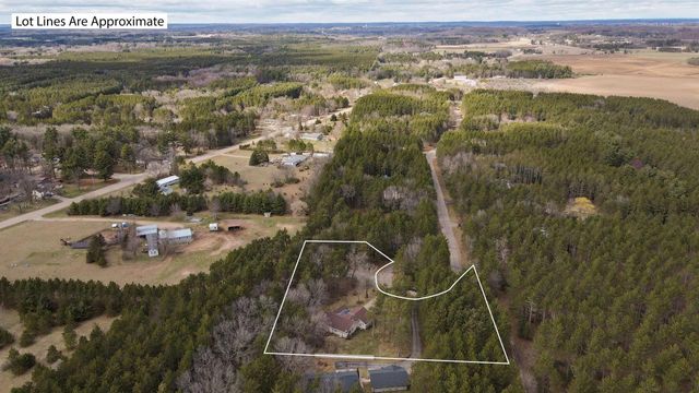 N1706 CATHERINE WAY, Waupaca, WI 54981