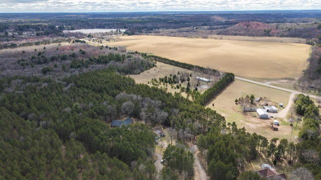 N1706 CATHERINE WAY, Waupaca, WI 54981