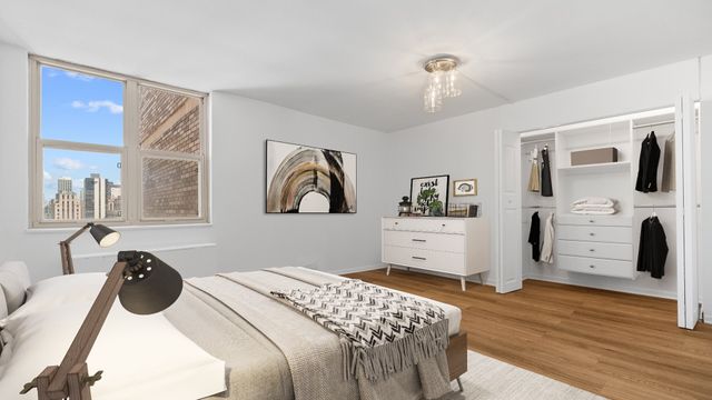 40 E Cedar Street 18A, Chicago, IL 60611