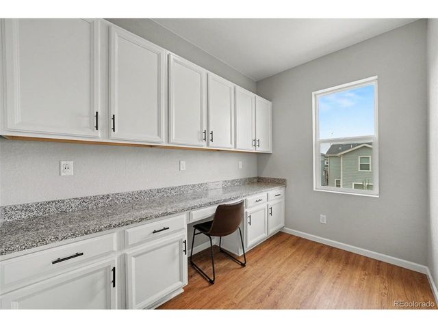 8173 Big Thompson St, Littleton, CO 80125