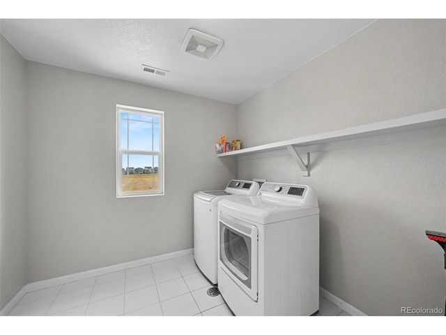 8173 Big Thompson St, Littleton, CO 80125