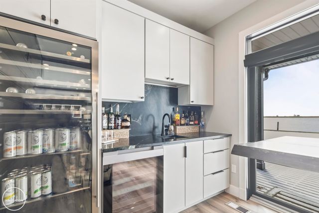 8447 Colony Drive, Algonac, MI 48001