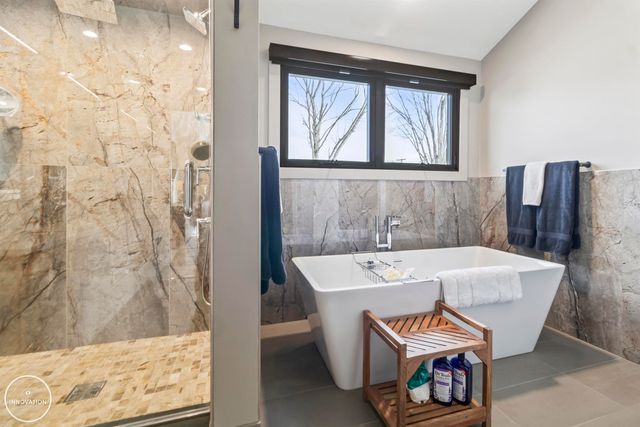 8447 Colony Drive, Algonac, MI 48001