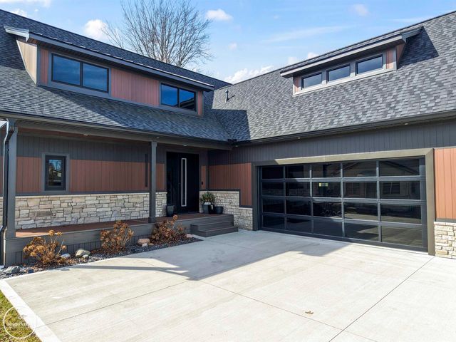 8447 Colony Drive, Algonac, MI 48001