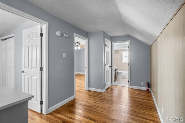 10915 Three Court Drive, St Louis, MO 63123