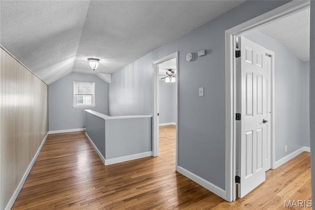 10915 Three Court Drive, St Louis, MO 63123