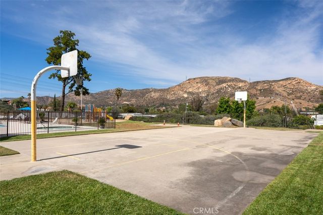 10880 Highway 67 1, Lakeside, CA 92040
