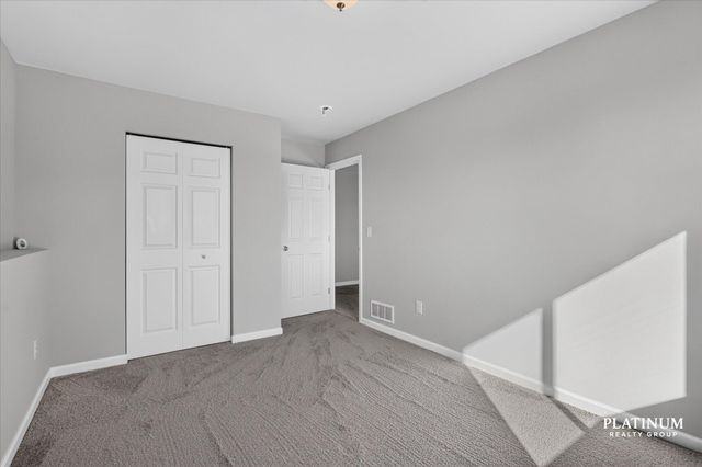 217 Vansen Drive, Kent City Vllg, MI 49330