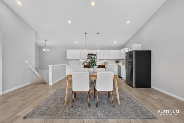 217 Vansen Drive, Kent City Vllg, MI 49330
