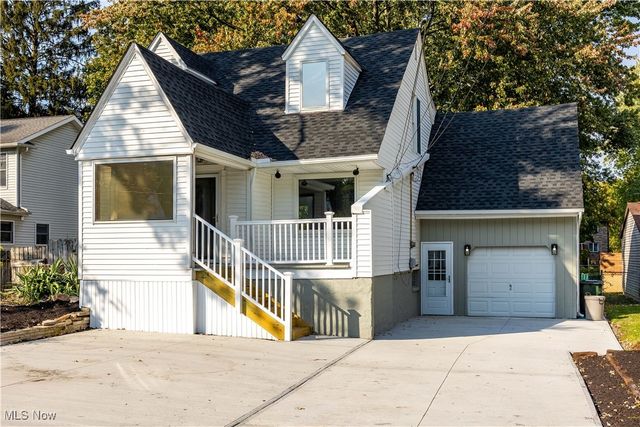 25324 Hall Drive, Westlake, OH 44145