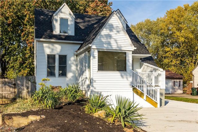 25324 Hall Drive, Westlake, OH 44145