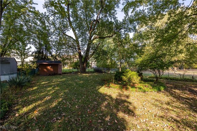 25324 Hall Drive, Westlake, OH 44145