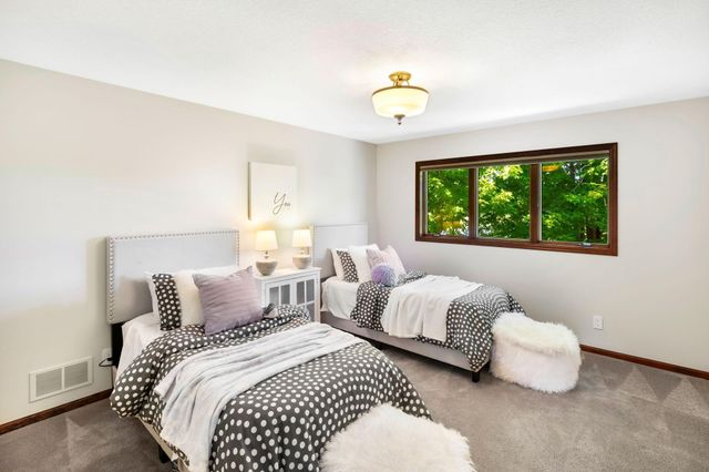 19001 Orchard Trail, Lakeville, MN 55044
