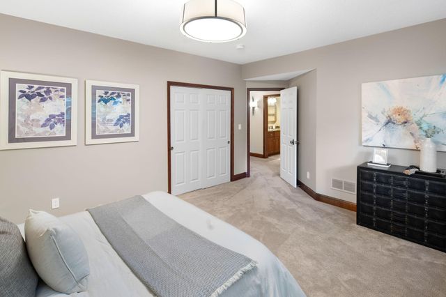 19001 Orchard Trail, Lakeville, MN 55044