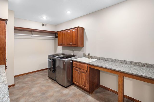 19001 Orchard Trail, Lakeville, MN 55044