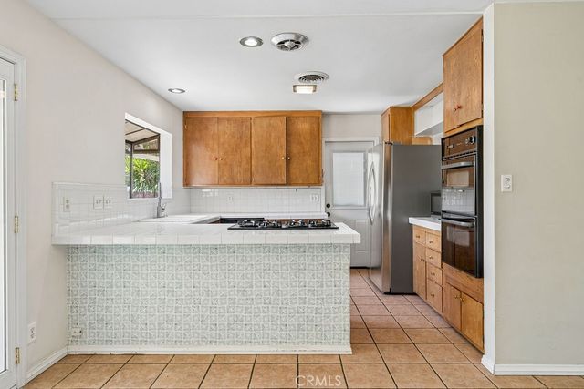 3126 Wendell Way, Riverside, CA 92507