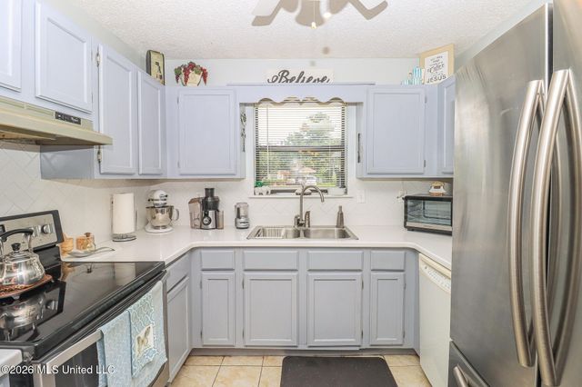 1014 Twin Pine Lane, Pearl, MS 39208