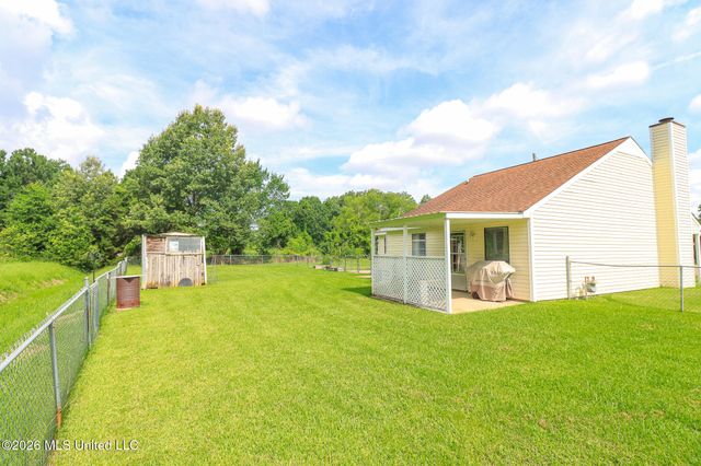 1014 Twin Pine Lane, Pearl, MS 39208
