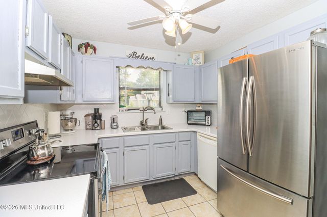 1014 Twin Pine Lane, Pearl, MS 39208