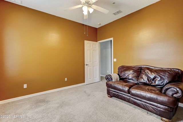 8601 BEACH Boulevard, 1011, Jacksonville, FL 32216